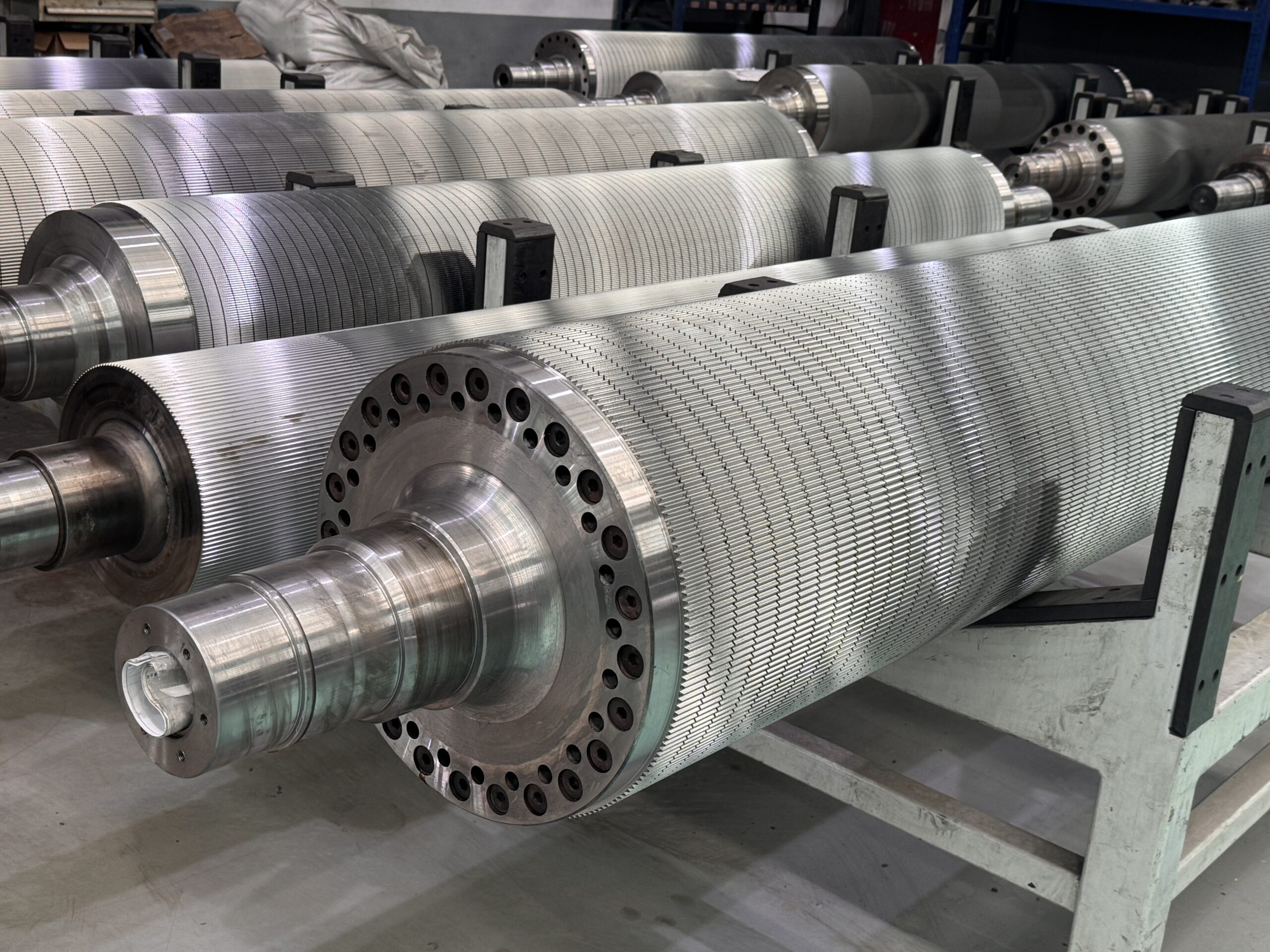 Peripheral Heated Corrugating Roll Peripheral Heated Corrugating Roll